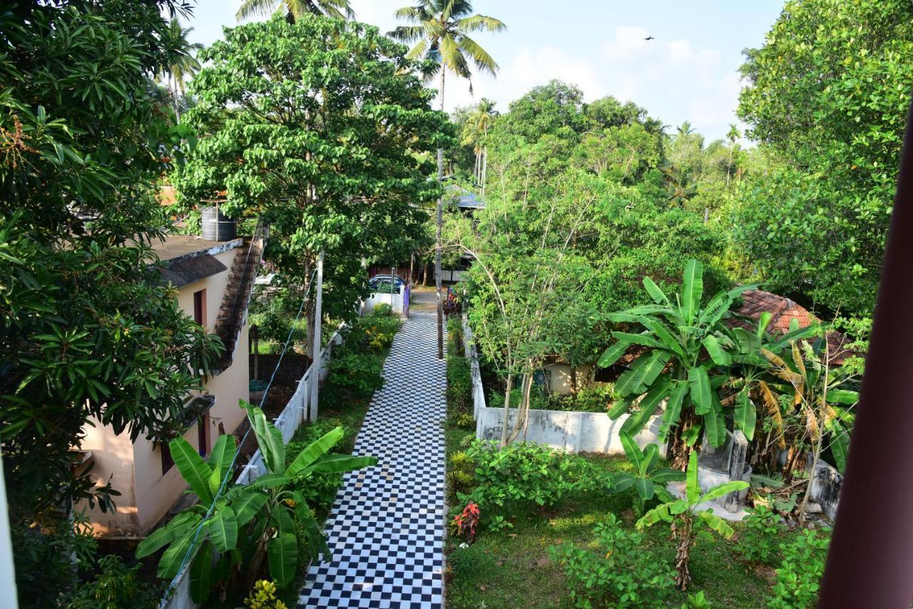 Appartamento Devi Kripa Residency Varkala Esterno foto