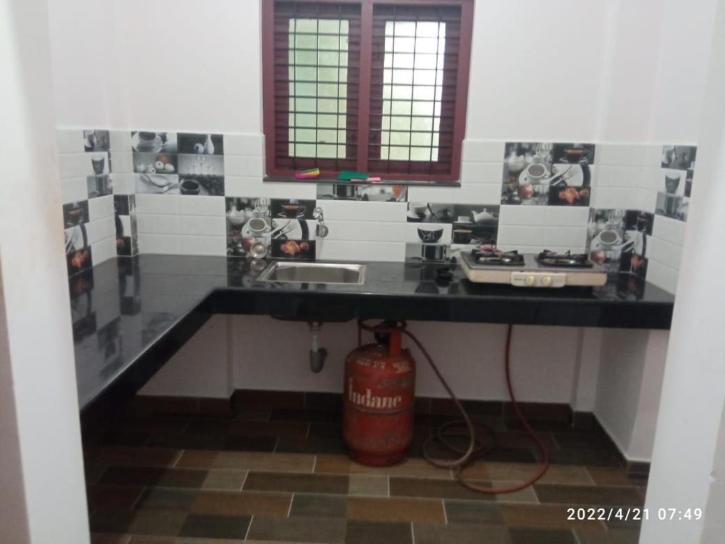 Appartamento Devi Kripa Residency Varkala Esterno foto