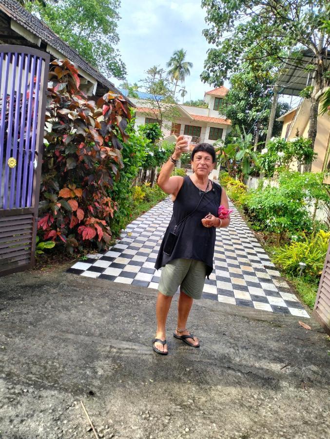 Appartamento Devi Kripa Residency Varkala Esterno foto