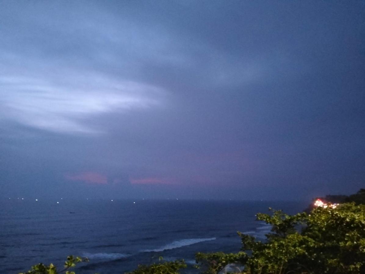 Appartamento Devi Kripa Residency Varkala Esterno foto