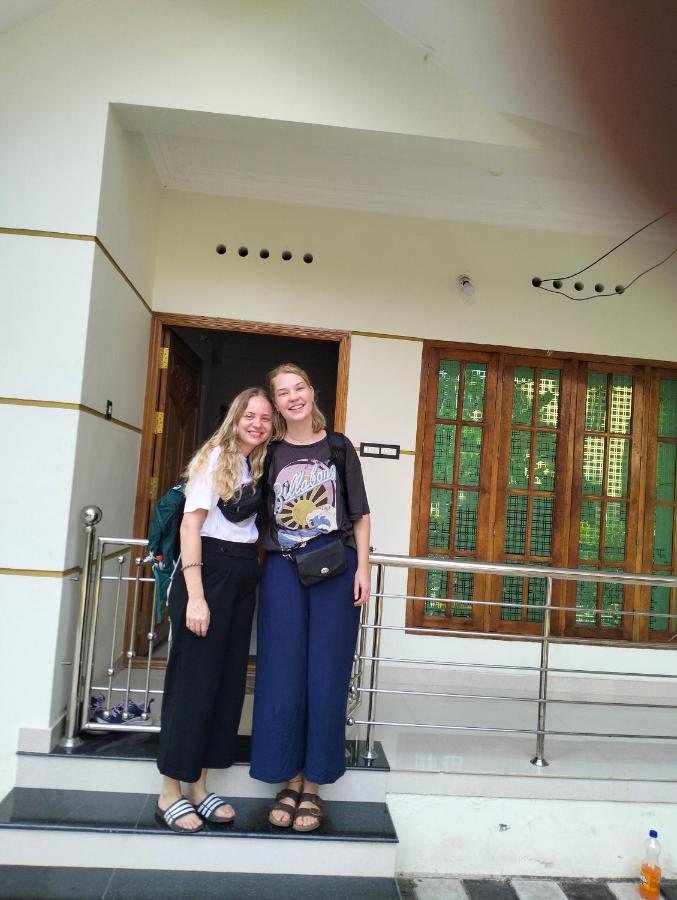 Appartamento Devi Kripa Residency Varkala Esterno foto